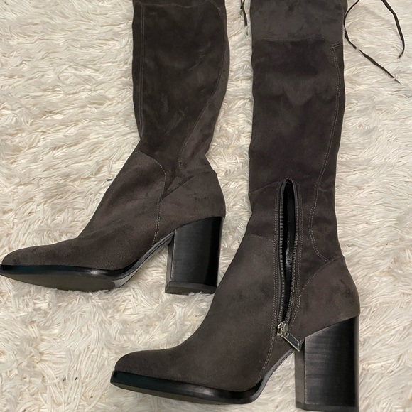 Gorgeous Marc Fisher over the knee boots - Picture 3 of 15